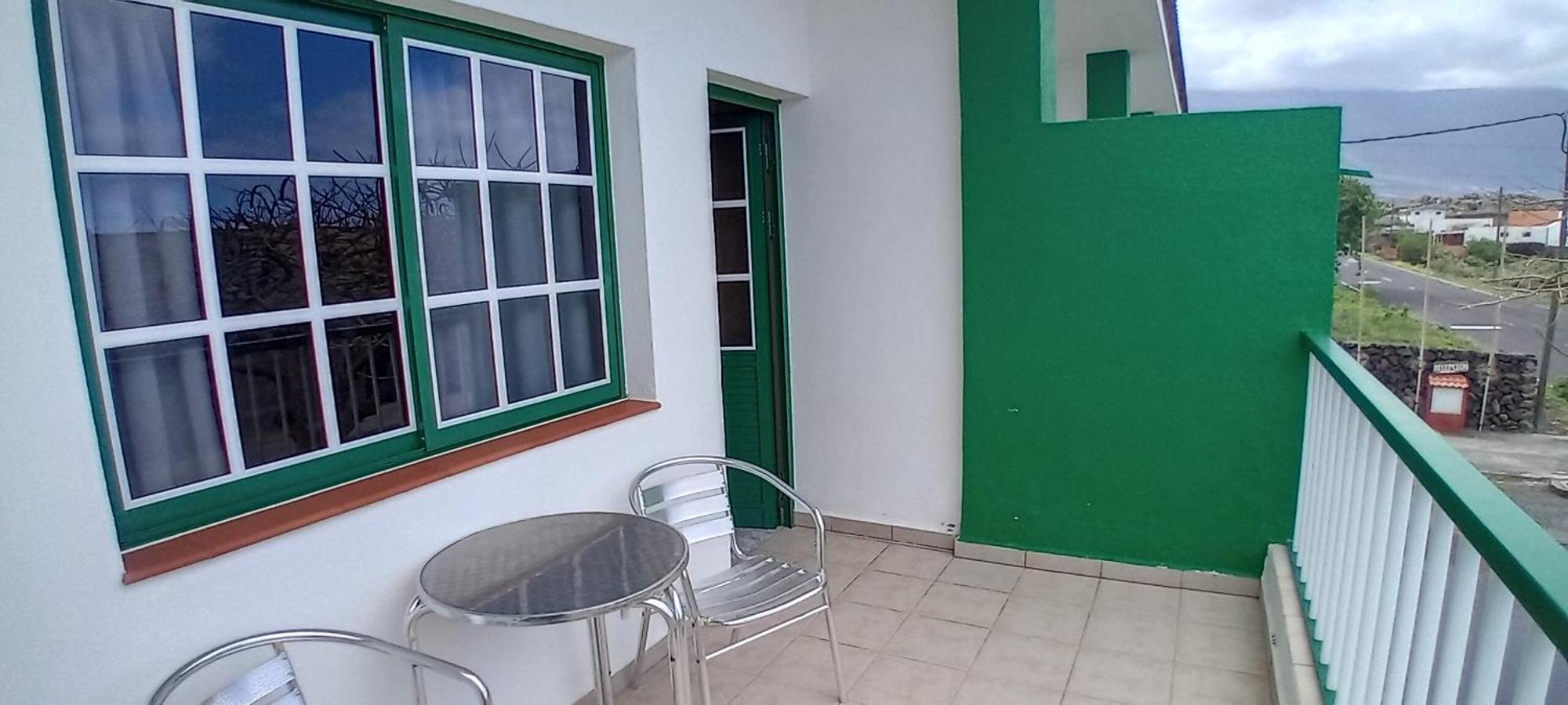 Apartamentos Las Casitas Frontera Eksteriør billede