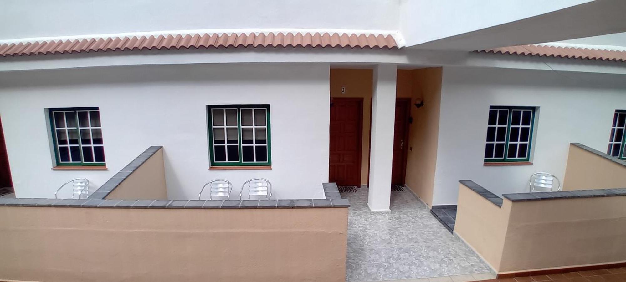 Apartamentos Las Casitas Frontera Eksteriør billede