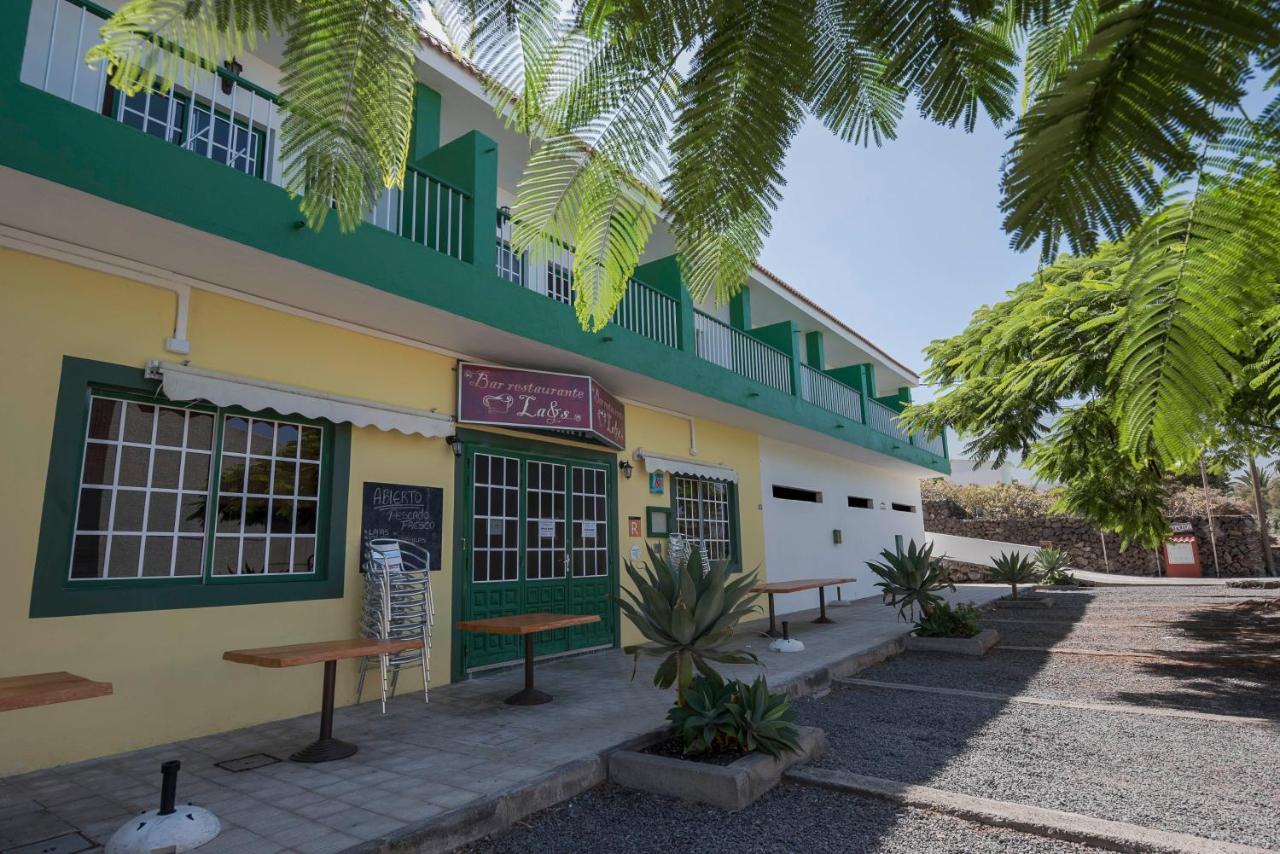 Apartamentos Las Casitas Frontera Eksteriør billede